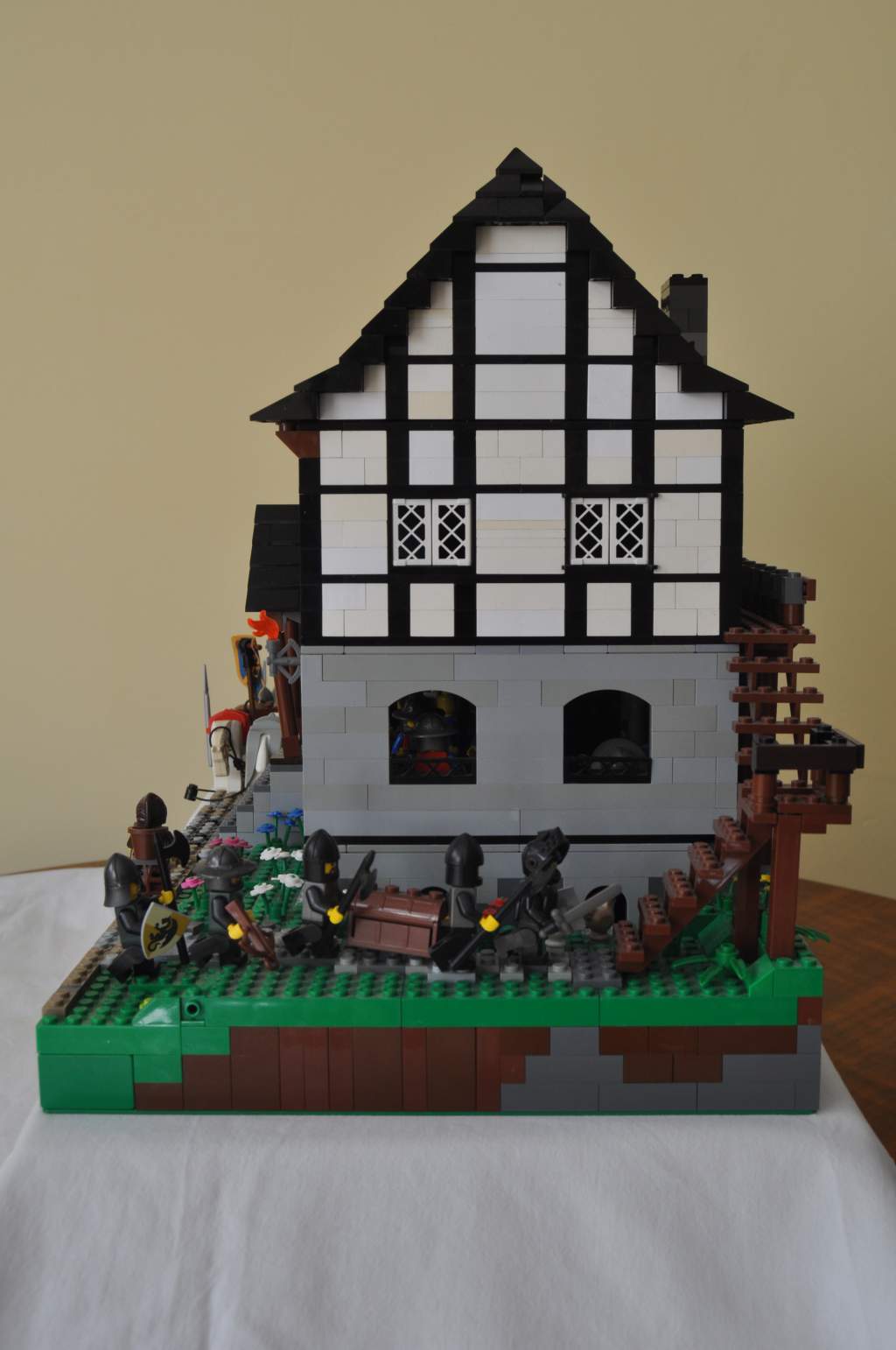medievalinn05.jpg