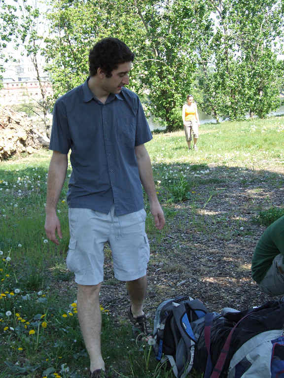 005.jpg