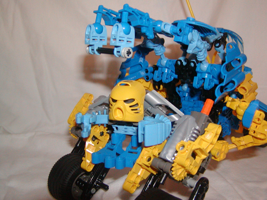 tamahine_cockpit_open.jpg