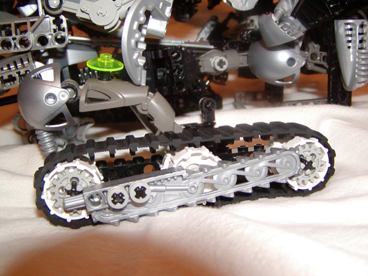 tread_closeup01.jpg