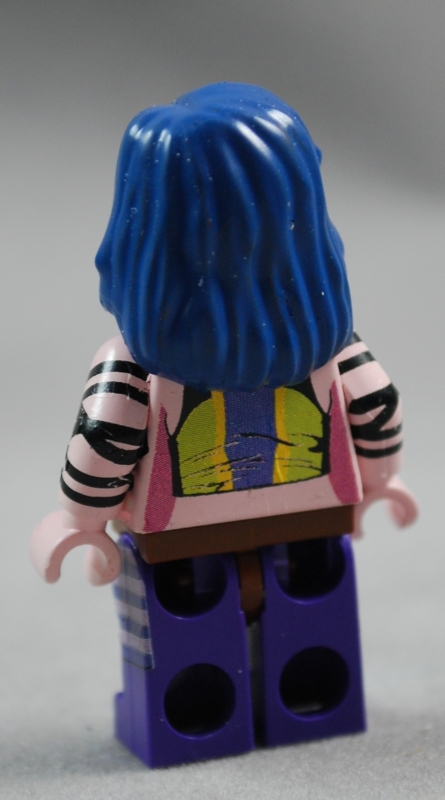 deliah_blue_03.jpg