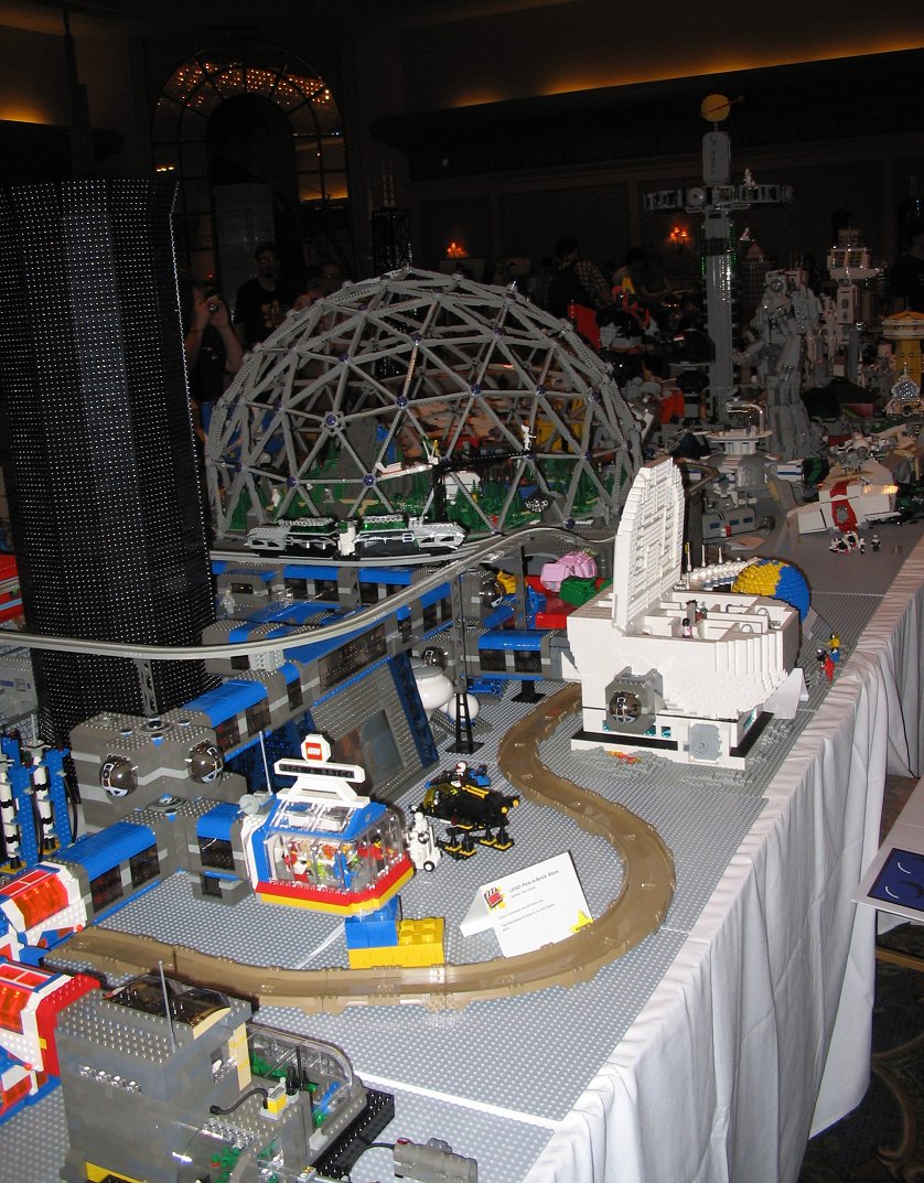 brickfest200606.jpg