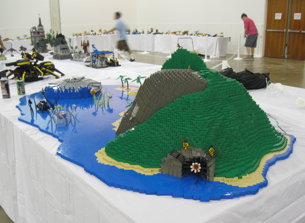brickfair10_125.jpg