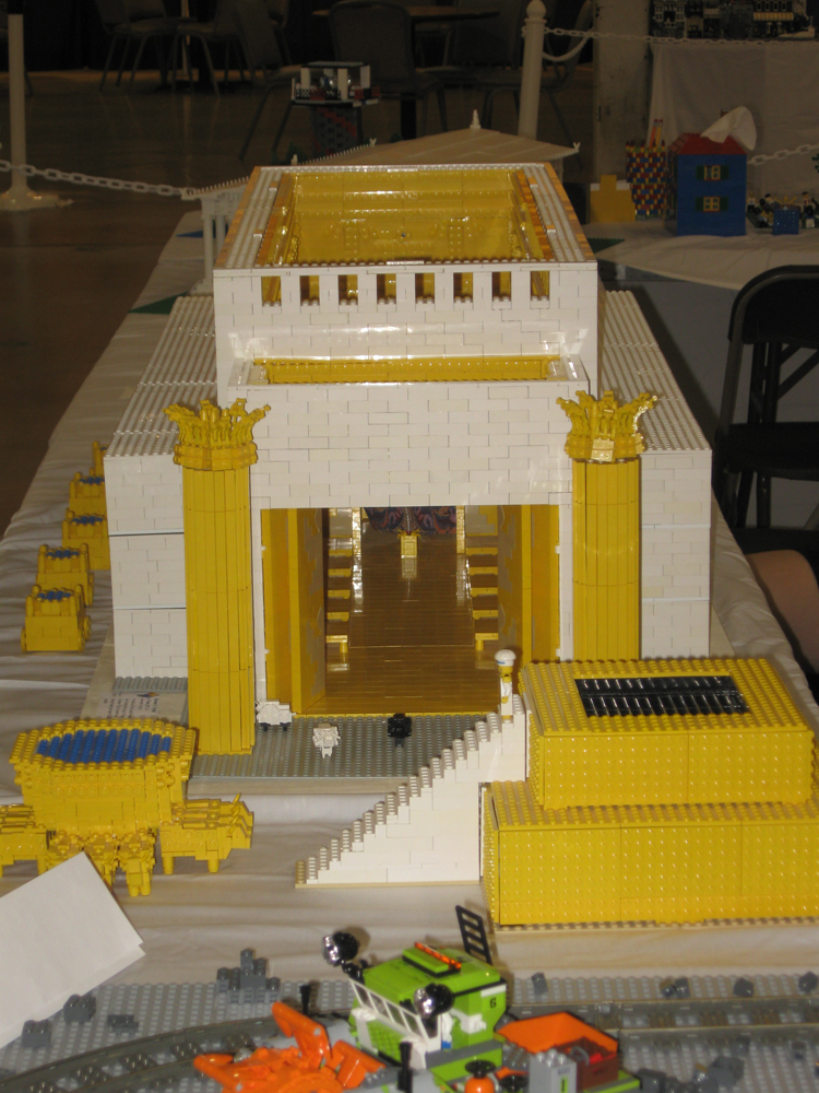 brickfair10_151.jpg
