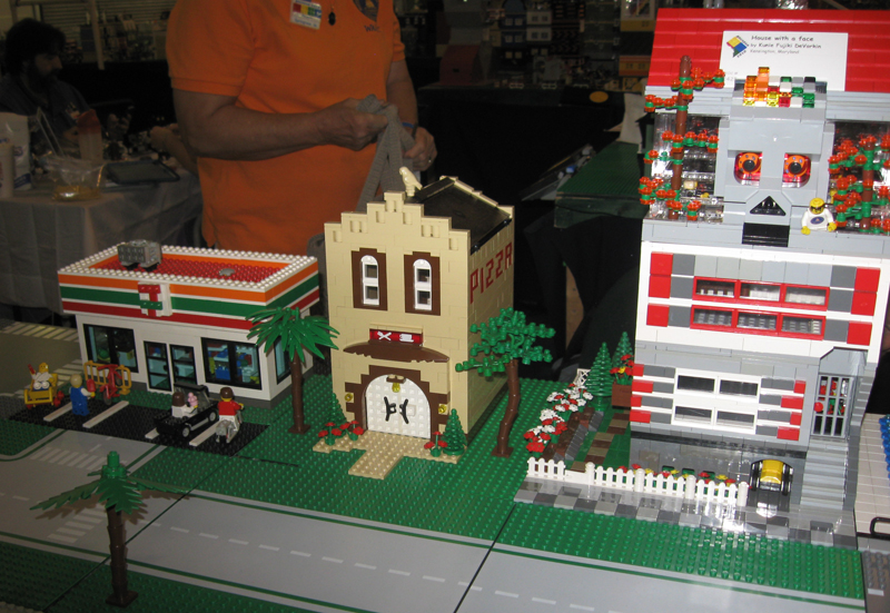 brickfair10_166.jpg