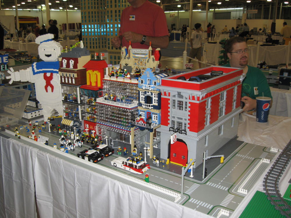 brickfair10_173.jpg