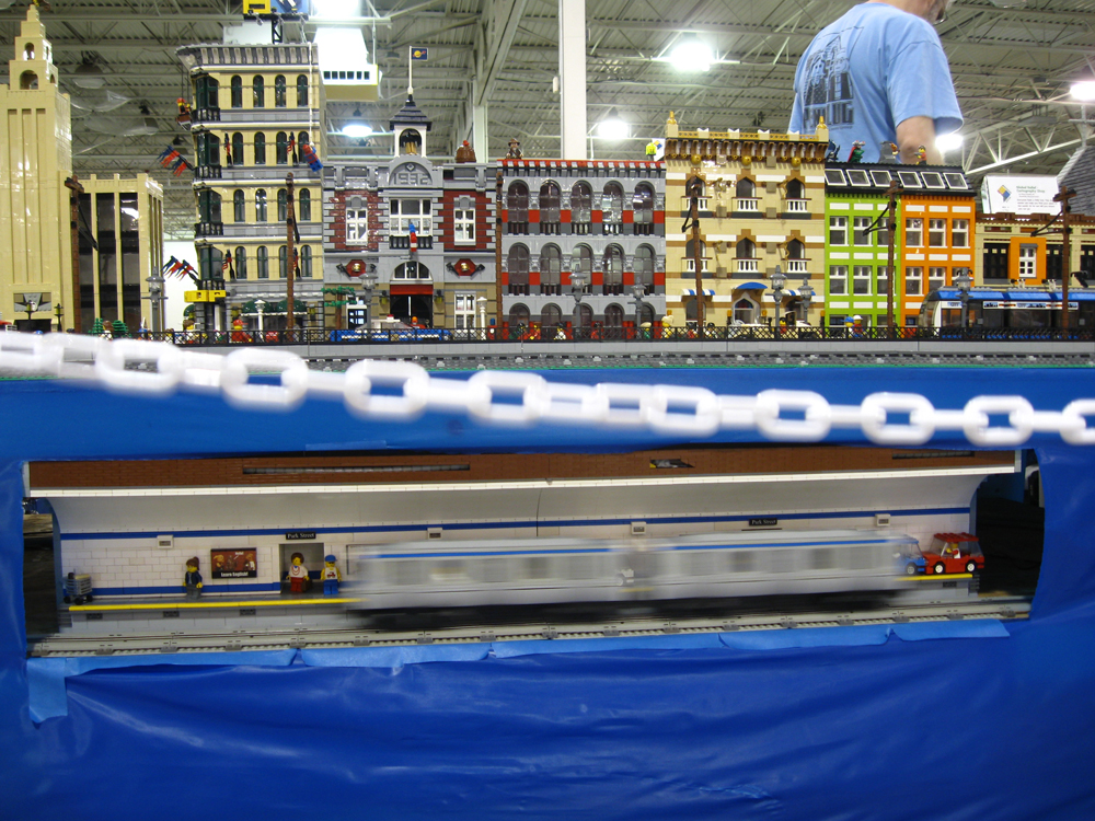 brickfair10_220.jpg
