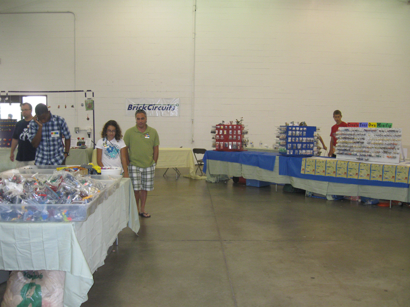 brickfair10_273.jpg