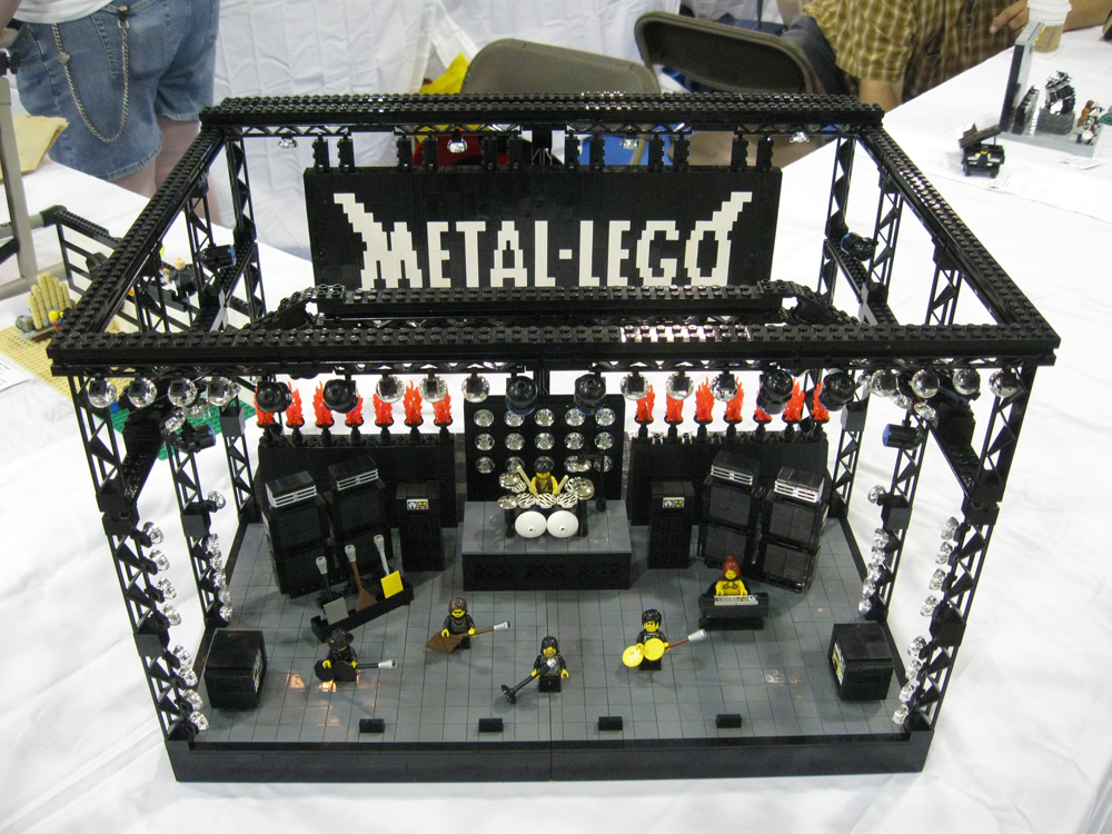 brickfair10_356.jpg
