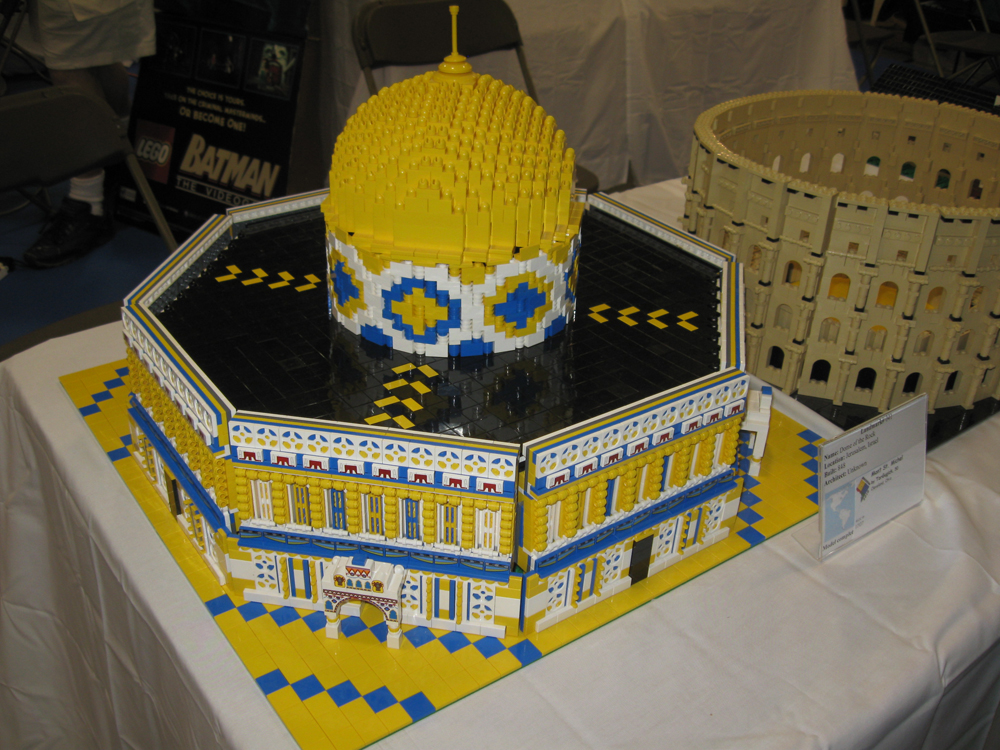 brickfair10_383.jpg