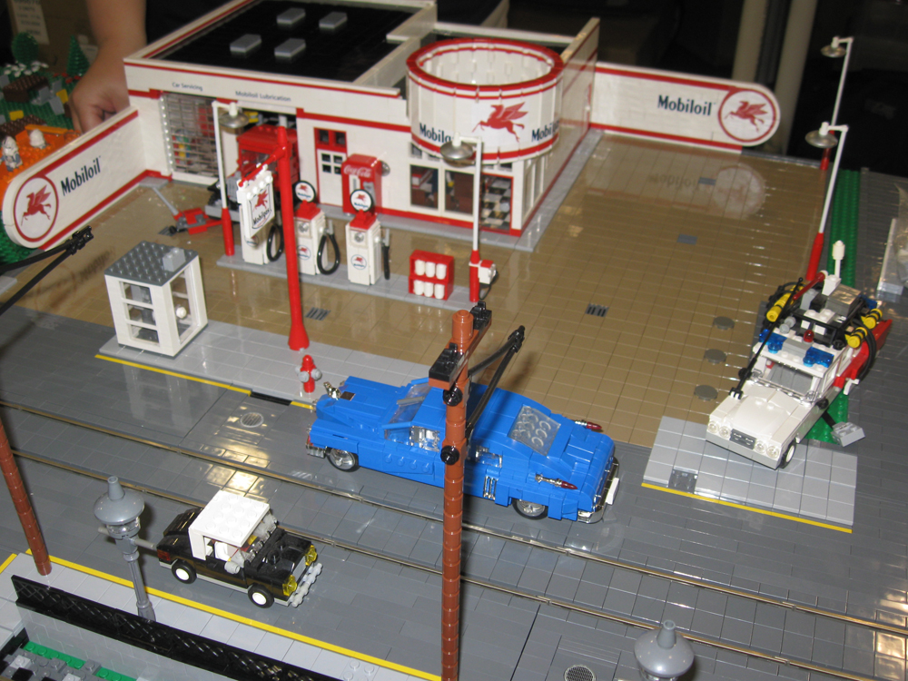 brickfair10_385.jpg