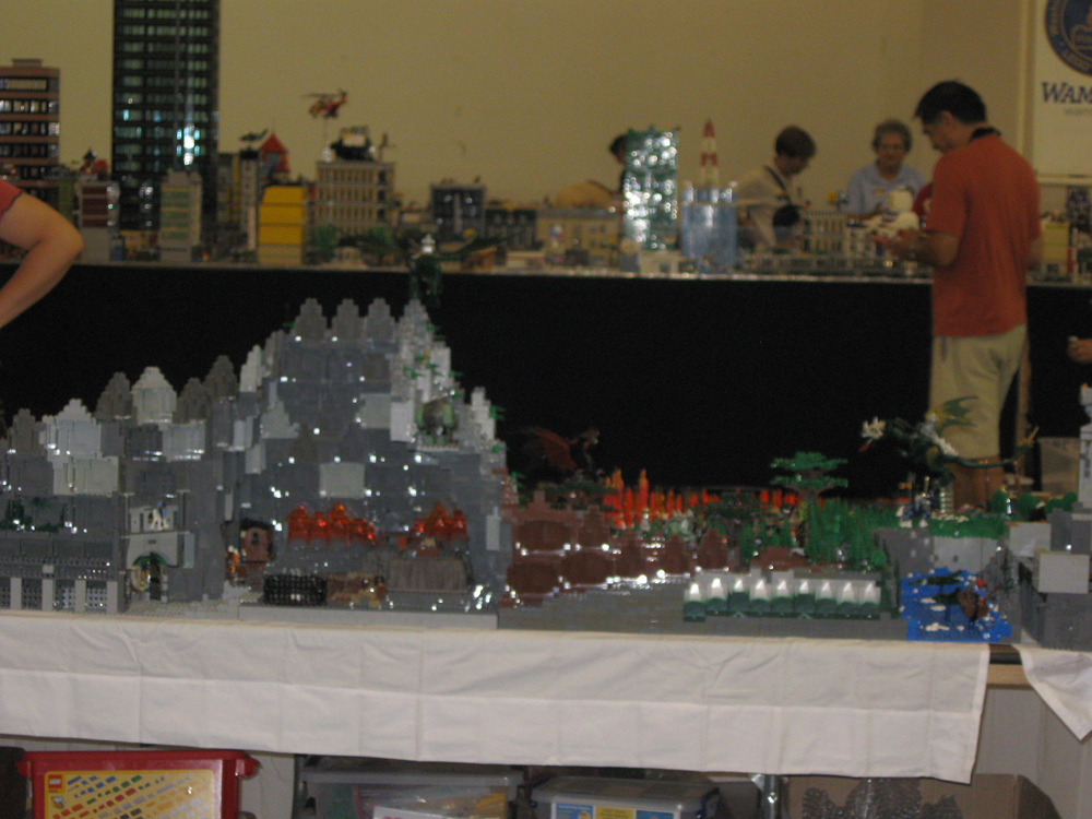 brickfair10_81.jpg