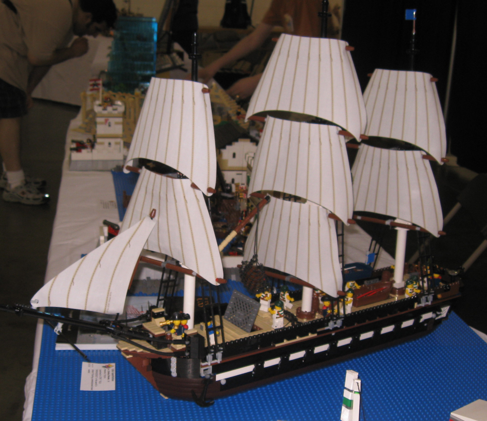 brickfair11_026.jpg