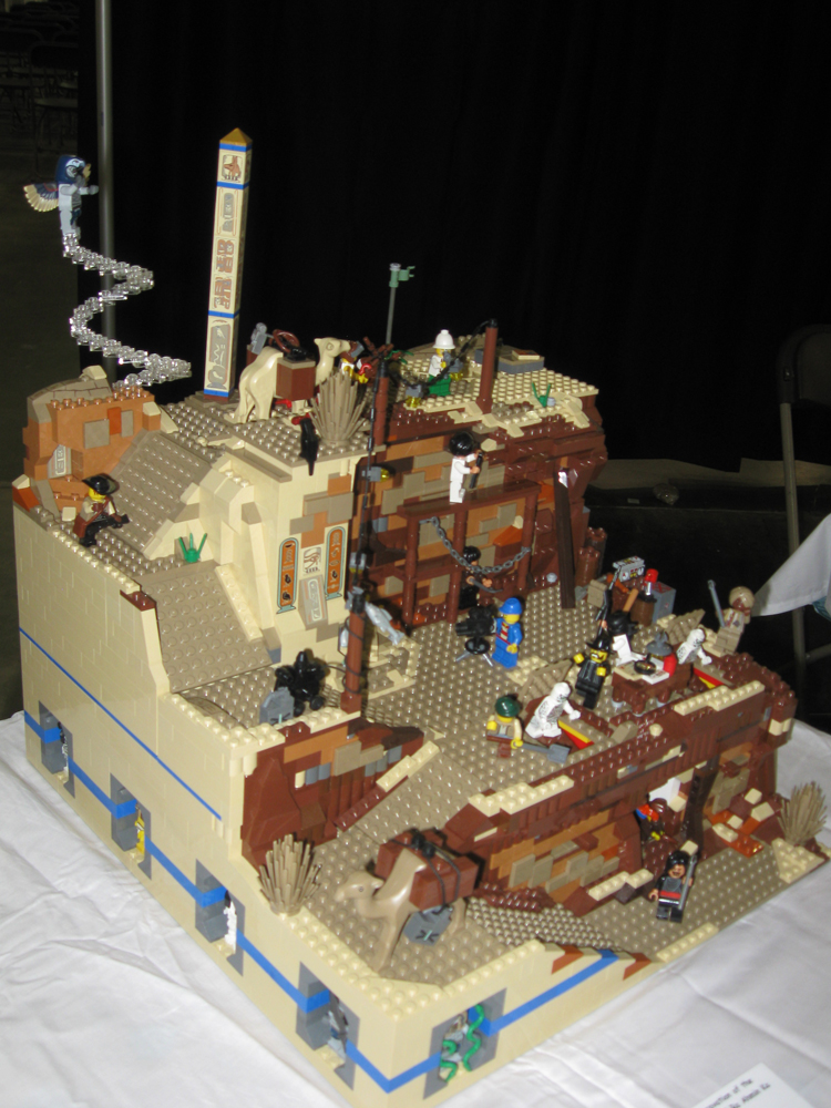 brickfair11_036.jpg