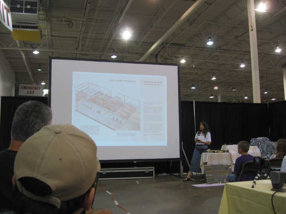 brickfair11_185.jpg