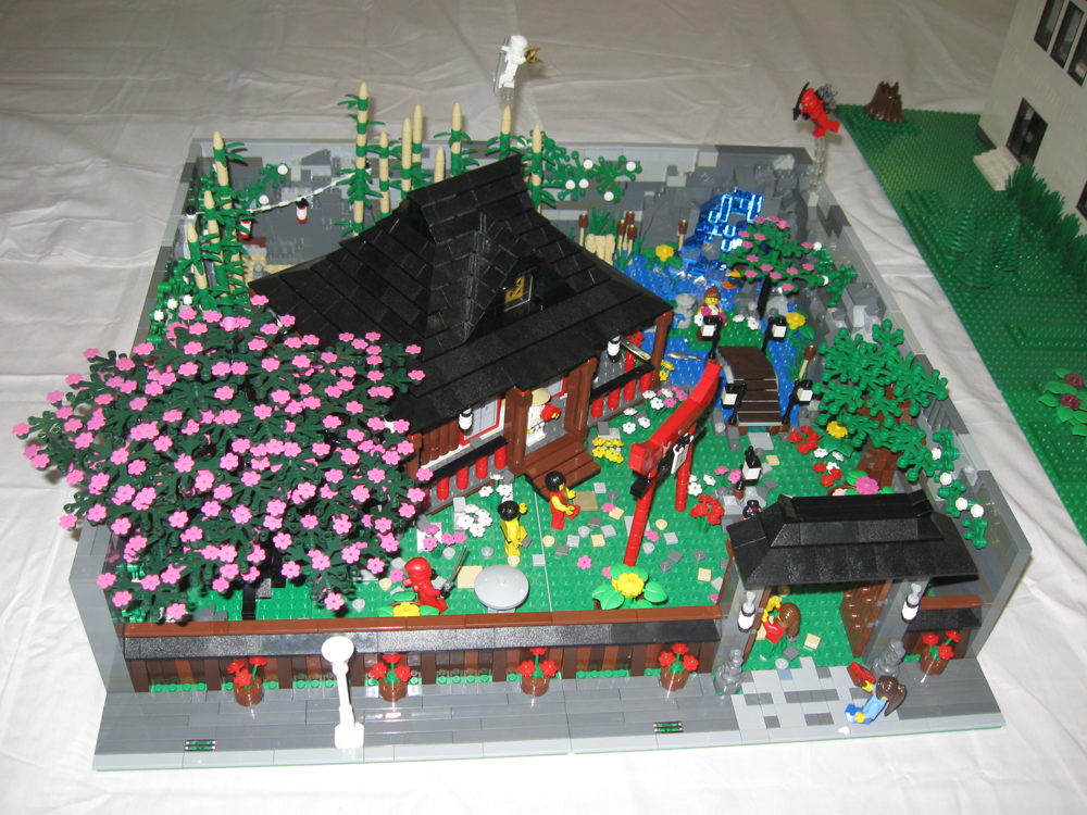 brickfair11_204.jpg
