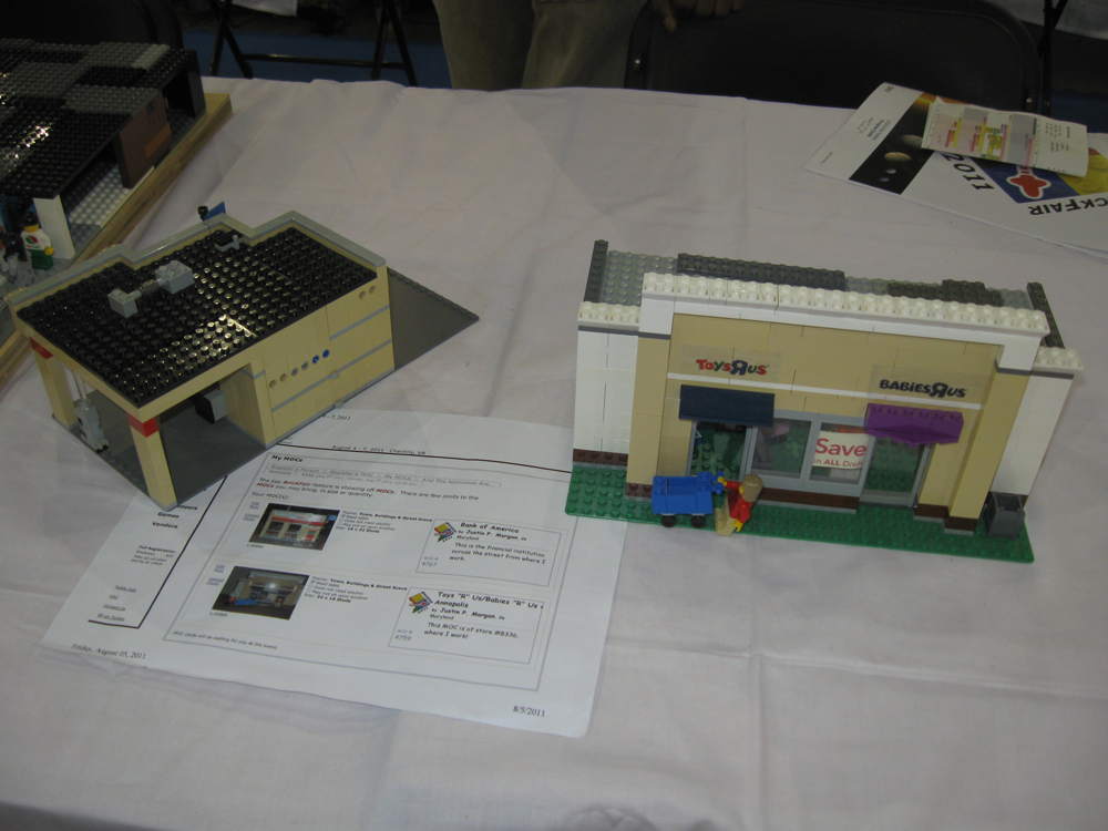 brickfair11_213.jpg