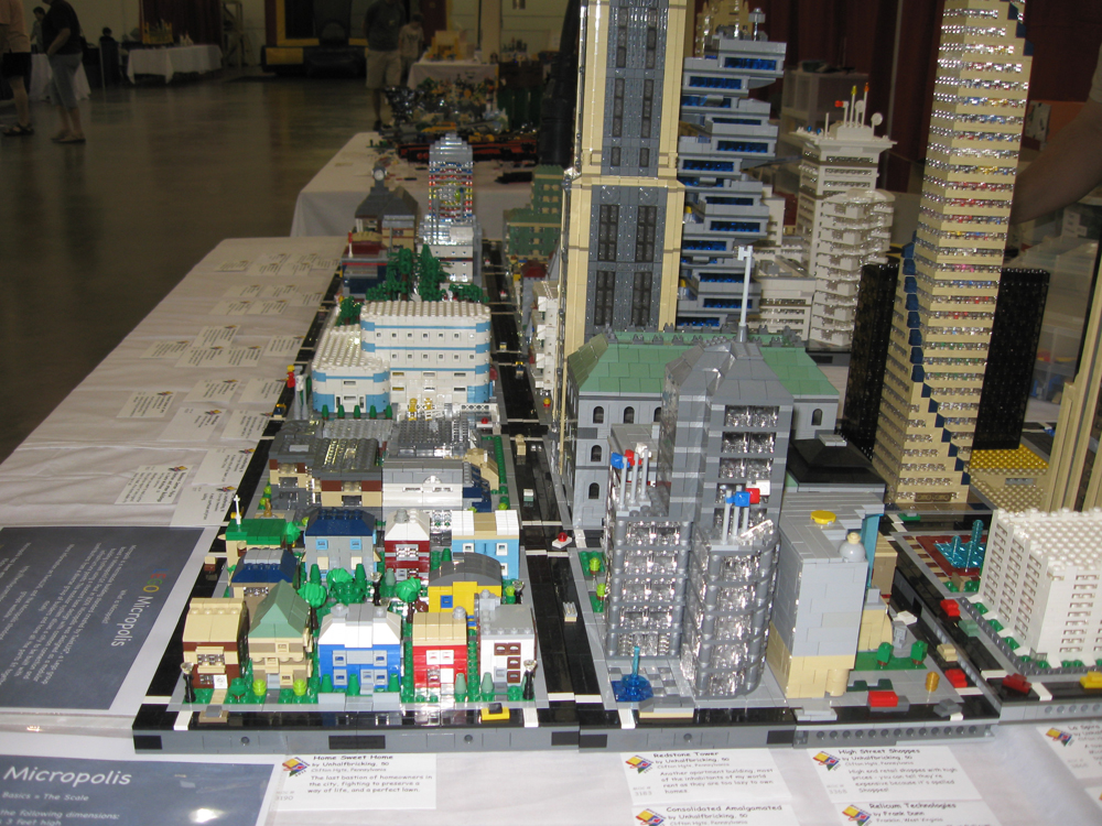 brickfair11_274.jpg