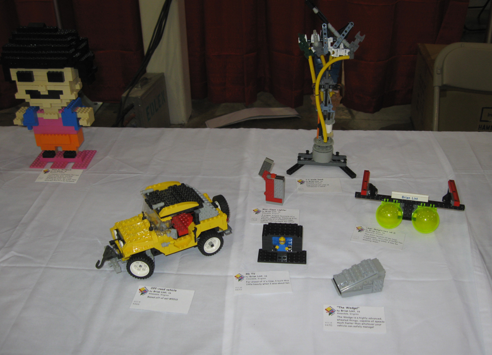brickfair11_319.jpg