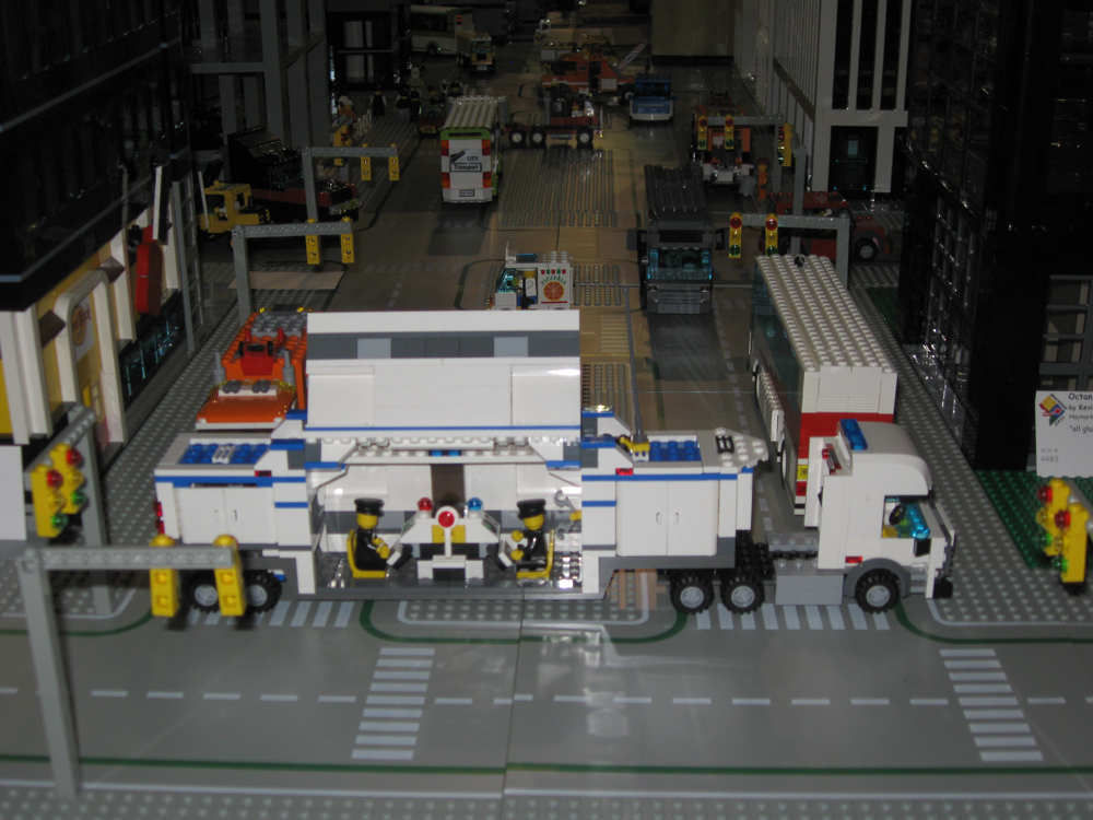 brickfair11_416.jpg