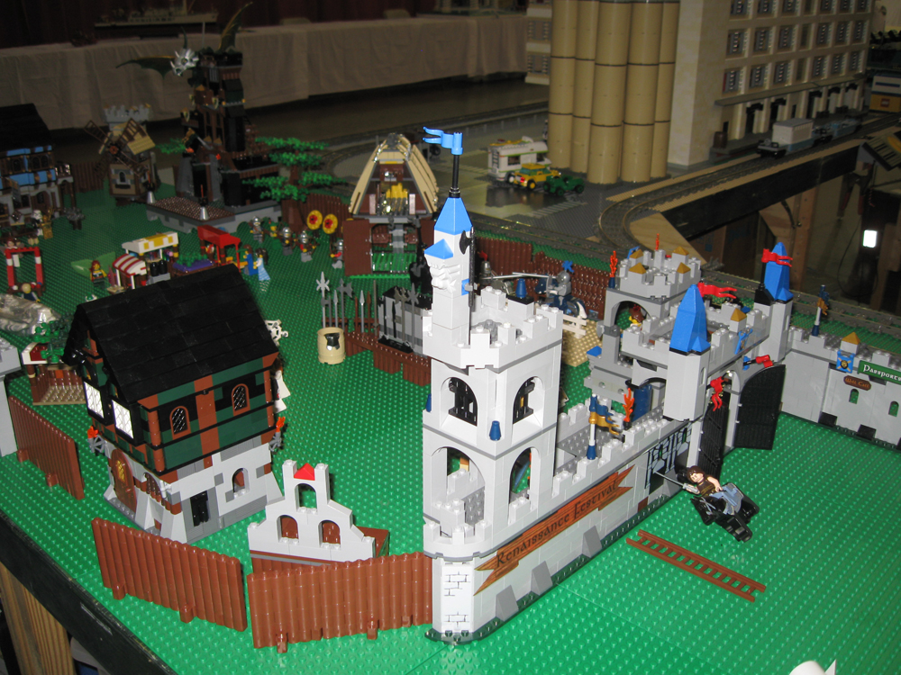 brickfair11_430.jpg