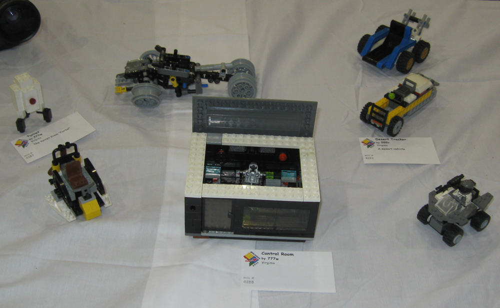 brickfair11_481.jpg