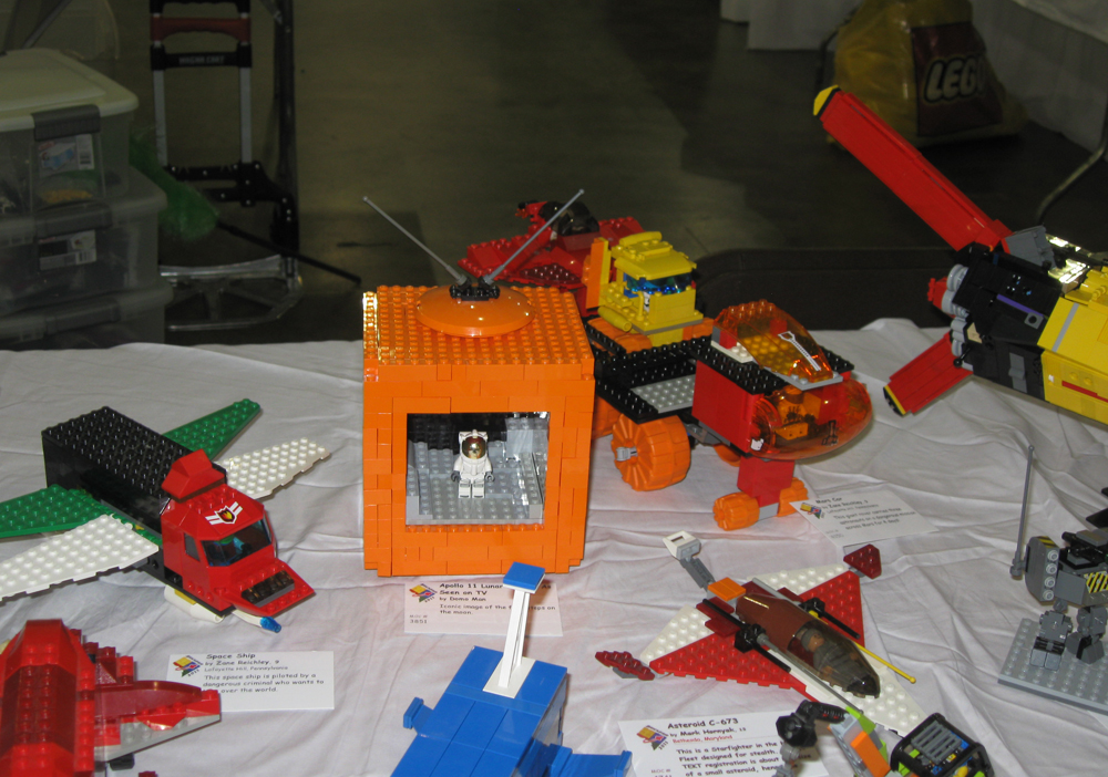 brickfair11_521.jpg