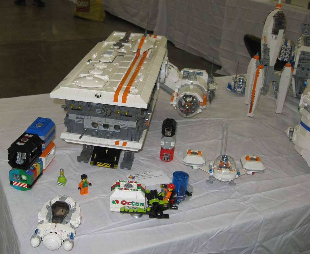 brickfair11_525.jpg