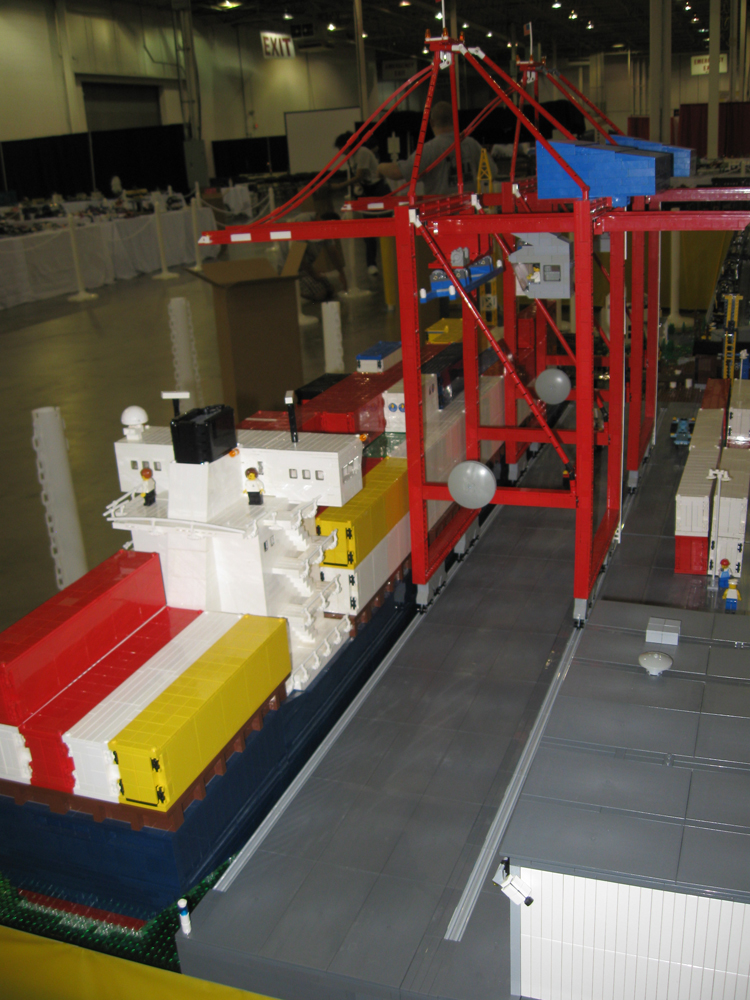 brickfair11_569.jpg