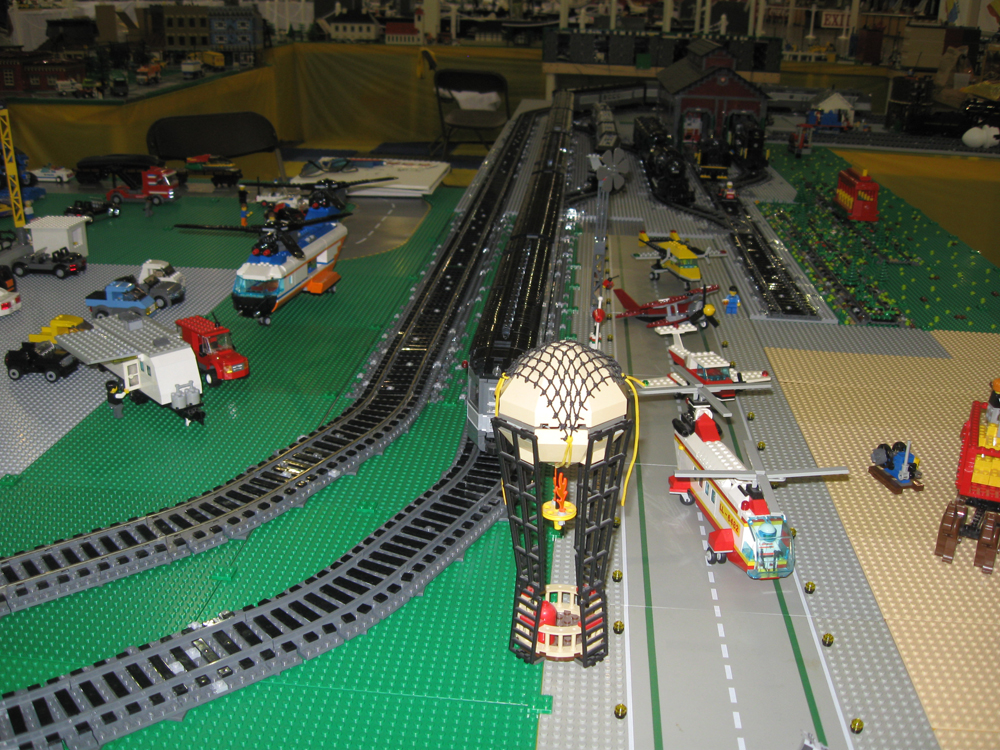 brickfair11_575.jpg