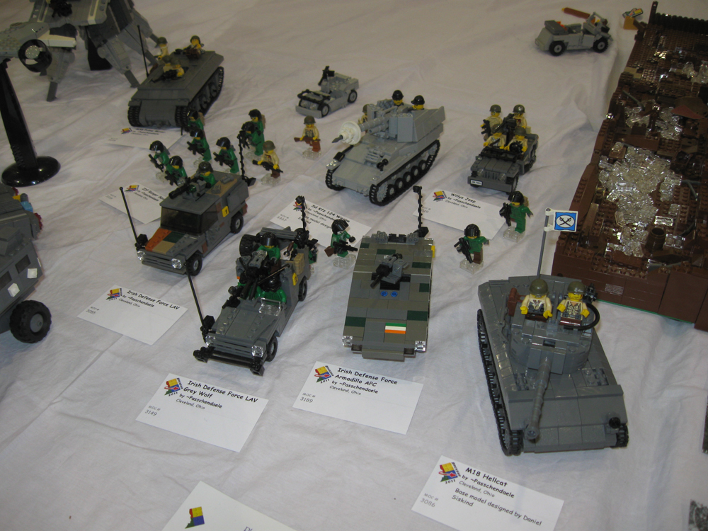 brickfair11_612.jpg