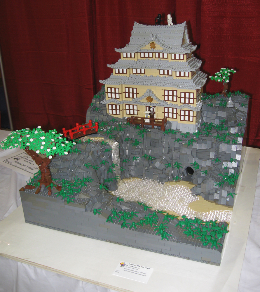 brickfair11_633.jpg