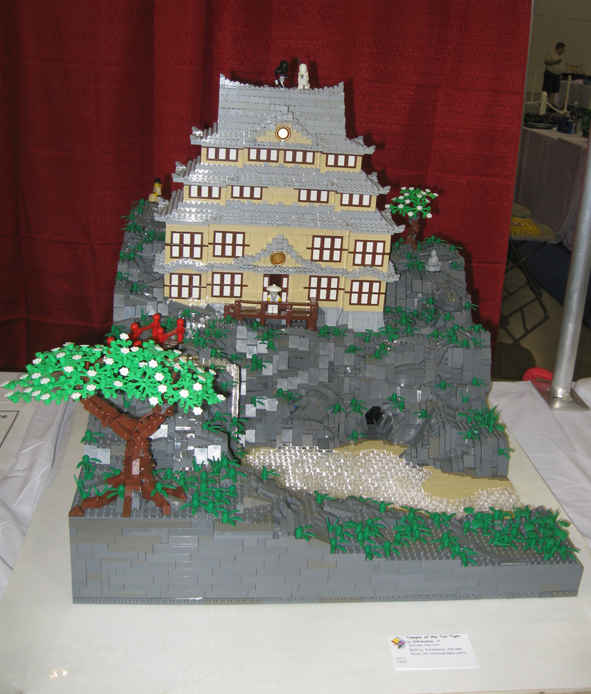 brickfair11_634.jpg