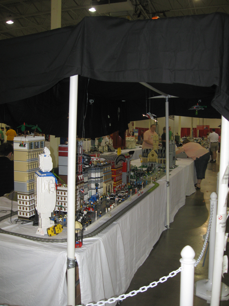 brickfair11_721.jpg