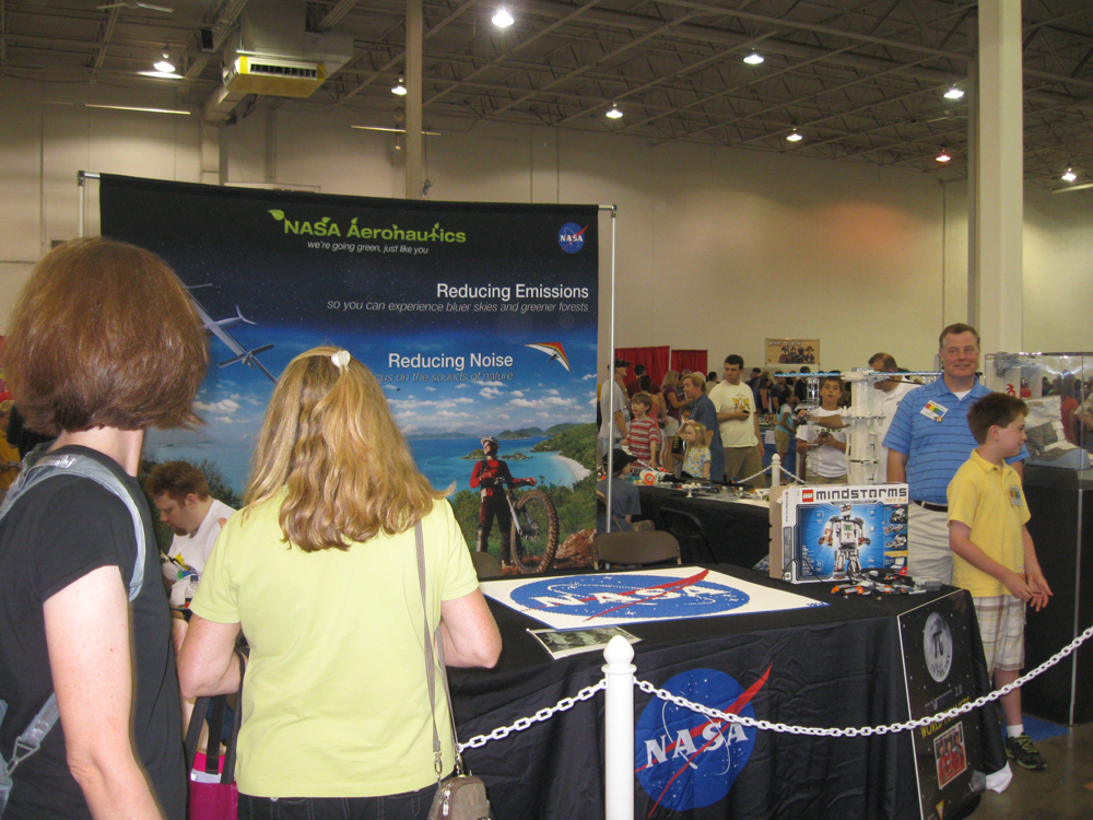 brickfair11_732.jpg