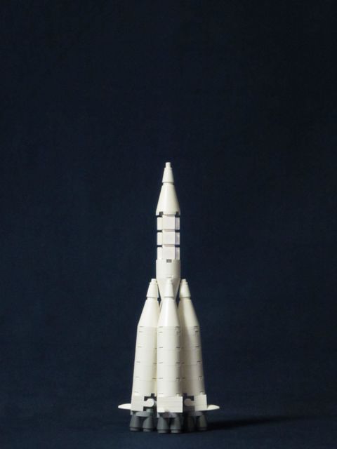 r-7_rocket_00_00.jpg