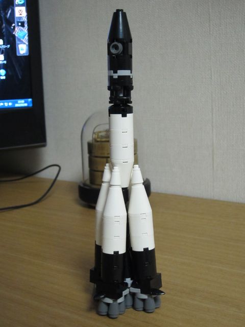 vostok_rocket_01_01.jpg