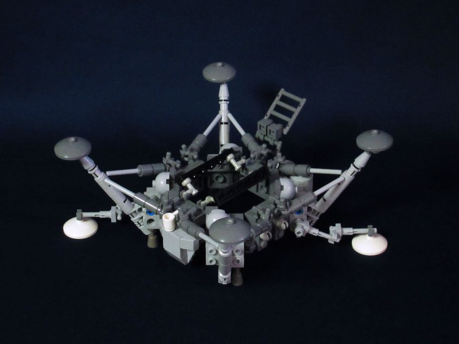 lk-moonlander-05-08-details-landinggear.jpg