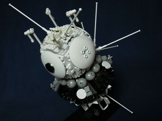 vostok-spaceship-1-6.jpg