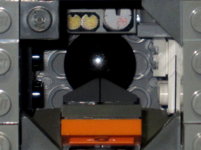 vostok-spaceship-3-1-cockpit.jpg