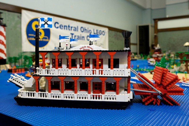 brickshow08_07.jpg