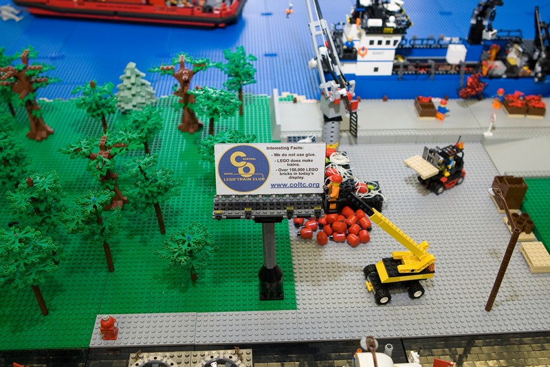brickshow08_08.jpg