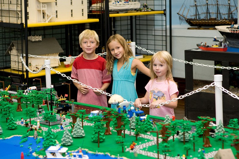 brickshow08_10.jpg