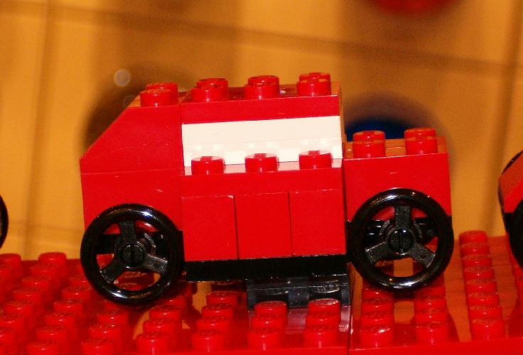 red_suv.jpg