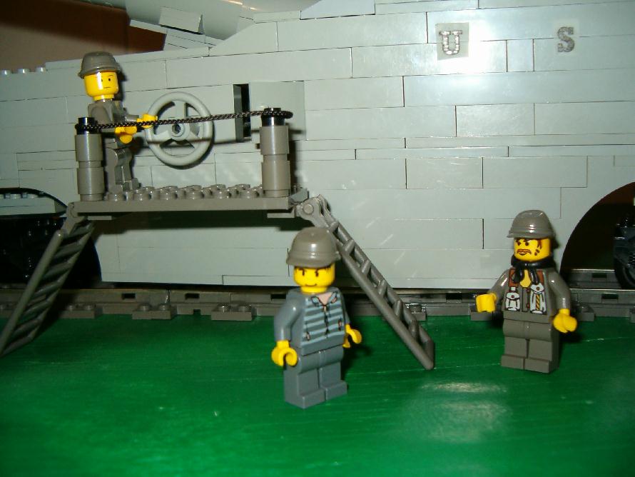 gun_crew.jpg