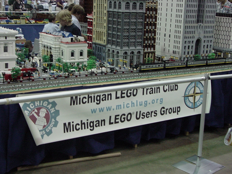 michlug.jpg