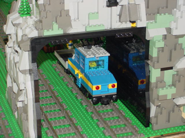 tunnel.jpg