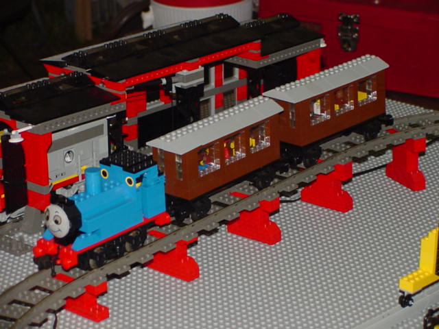 abs_thomas.jpg