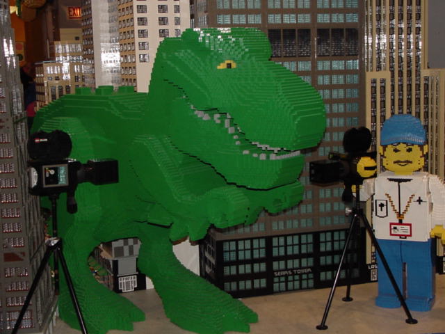 maxi_fig_t_rex.jpg