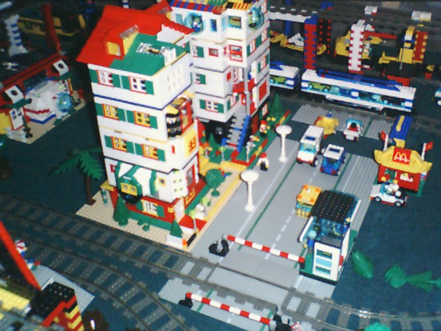 2lo05.jpg